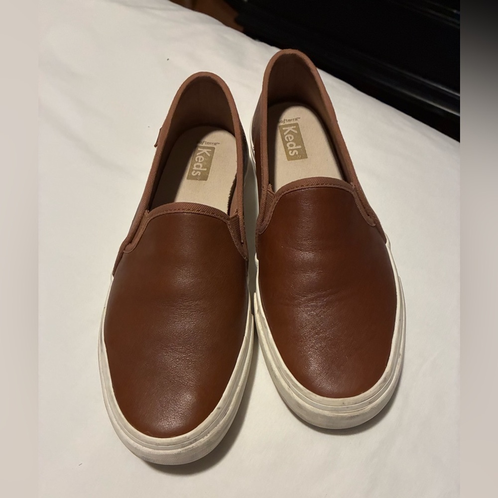 Keds Women's Tan Leather Slip-On Loafers